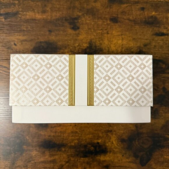 Christian Dior Beauty XMAS holiday 2024 GIFT BOX New BOXED - Picture 3 of 5